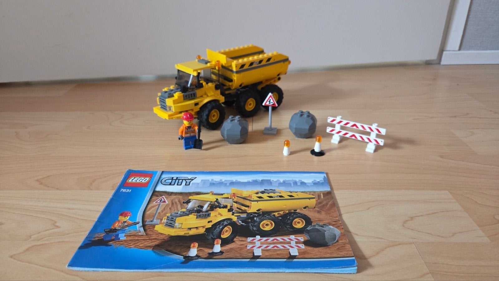 Lego City 7631 Kiepwagen, Lego, Ophalen of Verzenden, Inclusief minifiguren, Complete set