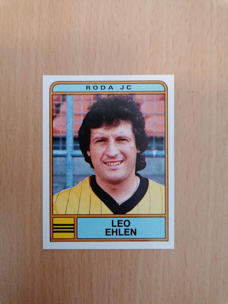 Panini Voetbal 84 #236 Leo Ehlen., Hobby en Vrije tijd, Stickers en Plaatjes, Ophalen of Verzenden, Zo goed als nieuw, Sticker