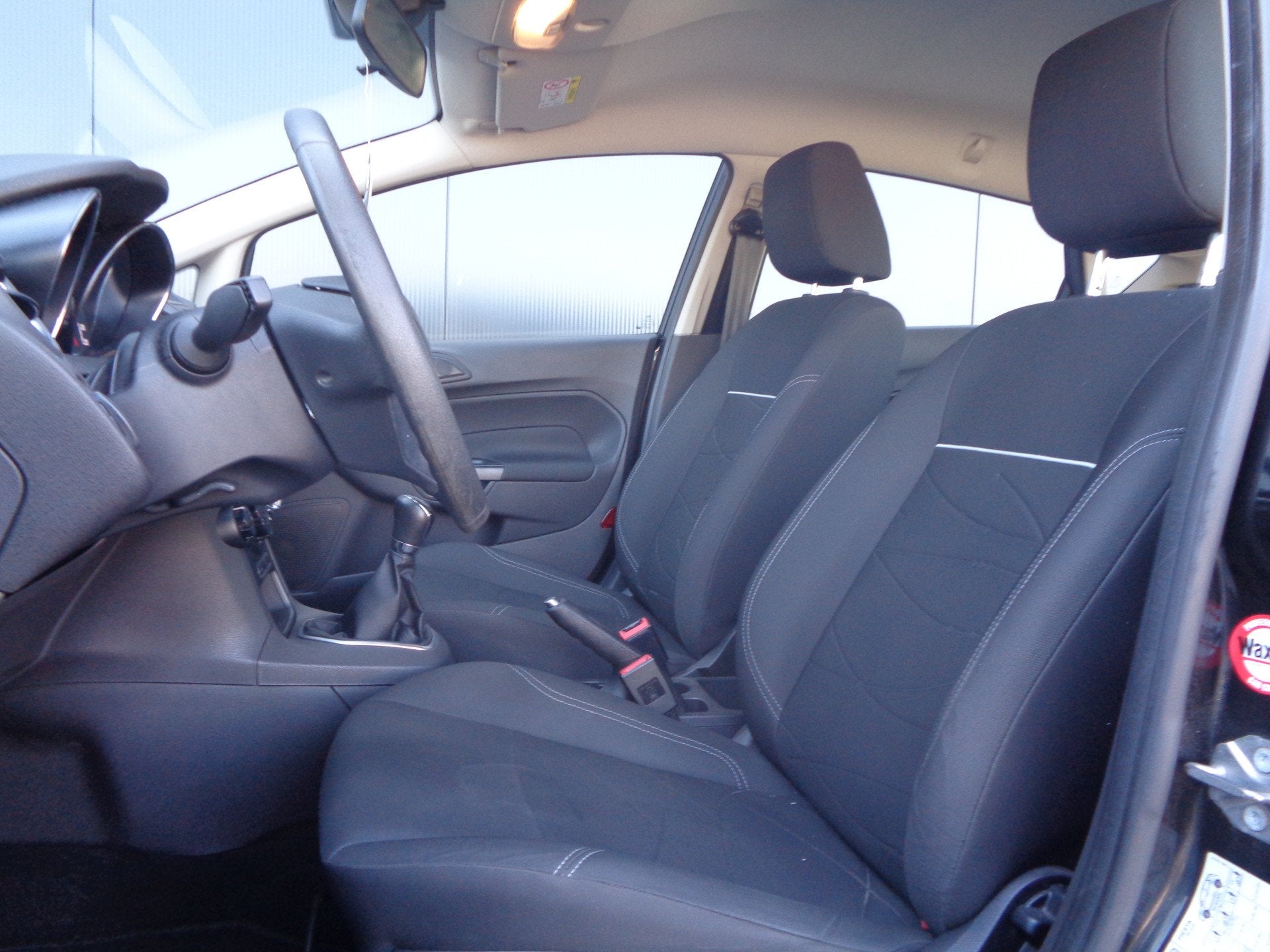 Ford Fiesta 1.0 Style Airco, Navi, 5DRS,2e Eigenaar 111Dkm!, Voorwielaandrijving, Euro 5, 525 kg, 82 pk