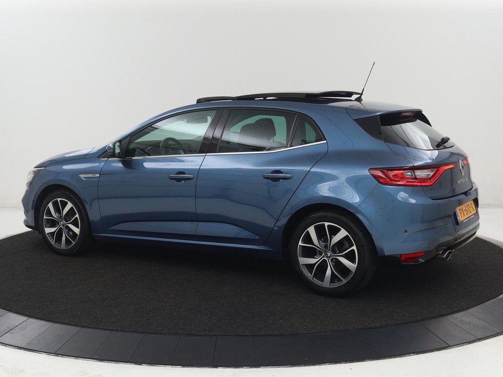 Renault Mégane 1.2 TCe Bose | Panoramadak | Camera | Half l, Voorwielaandrijving, Gebruikt, Euro 6, 4 cilinders