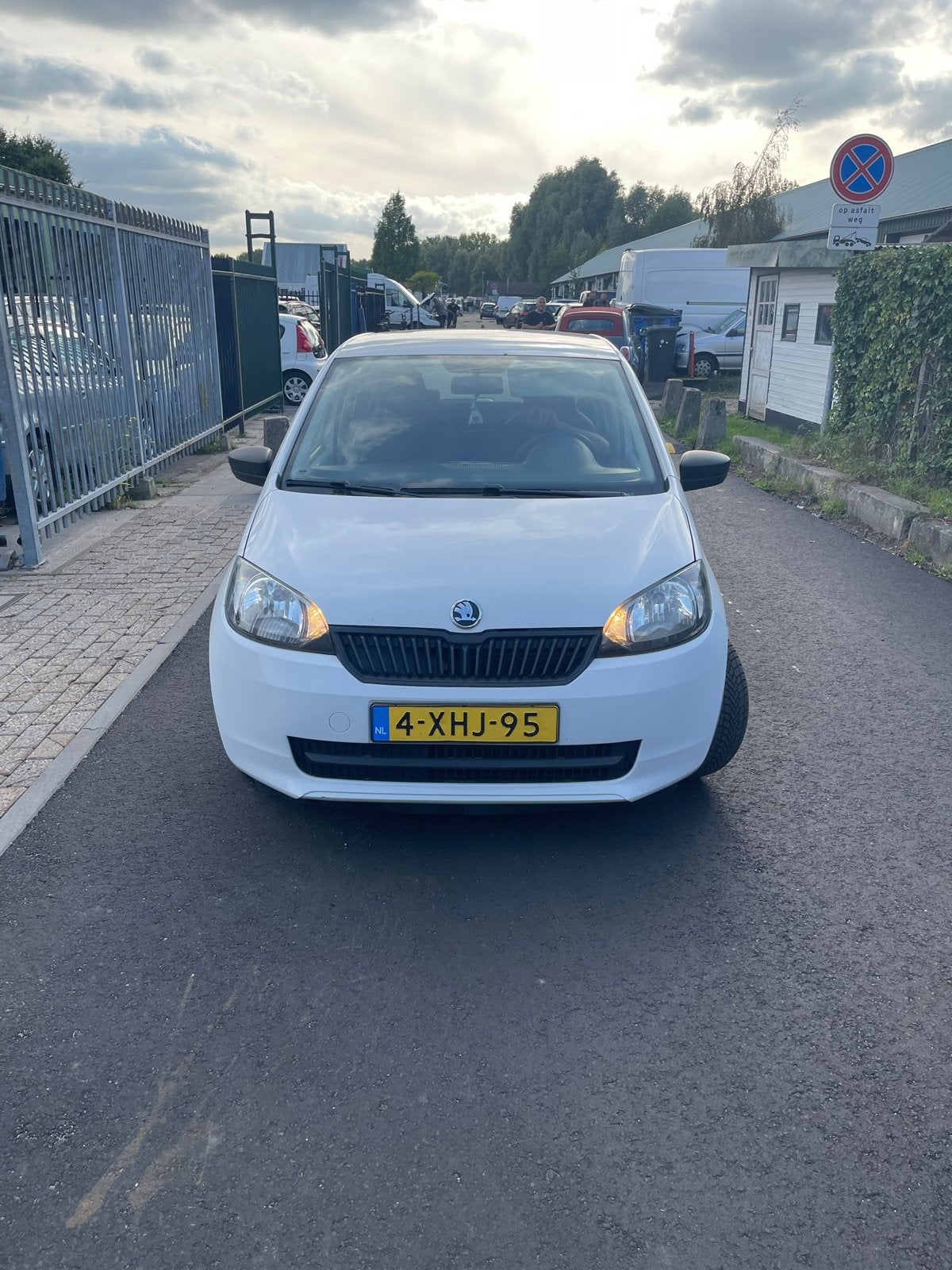 Skoda Citigo 1.0 T 44KW 2014 airco carplay/ android auto, Auto's, Voorwielaandrijving, Stof, 840 kg, 4 stoelen
