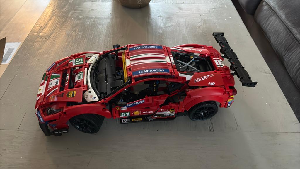 LEGO Technic Ferrari 488 GTE AF Corse #51, Ophalen of Verzenden, Zo goed als nieuw, Overige merken