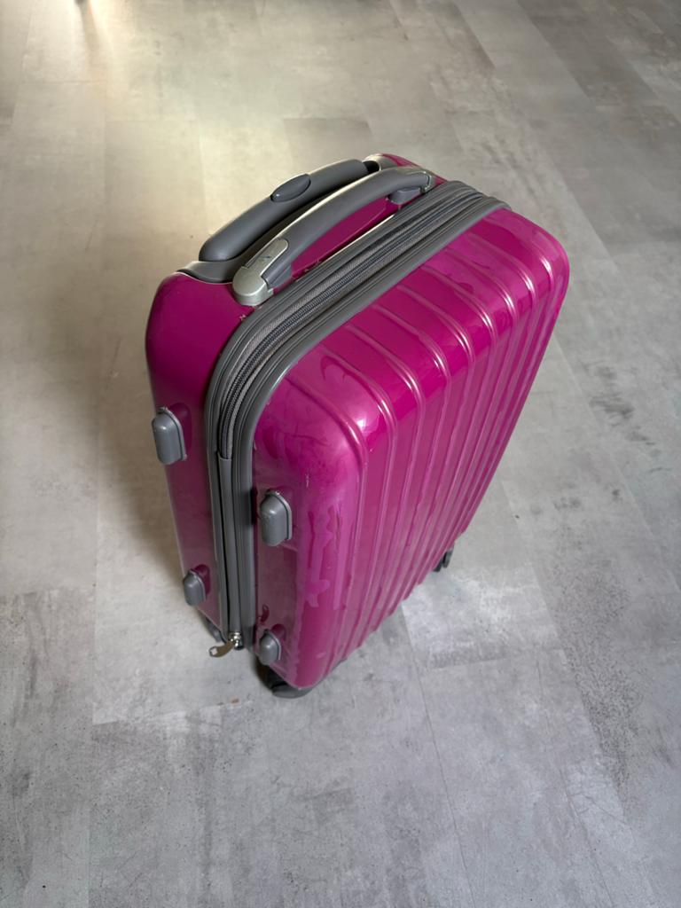 Roze Parfois Handbagage Koffer, Sieraden, Tassen en Uiterlijk, Koffers, 50 tot 60 cm, Hard kunststof, Ophalen of Verzenden, Zo goed als nieuw