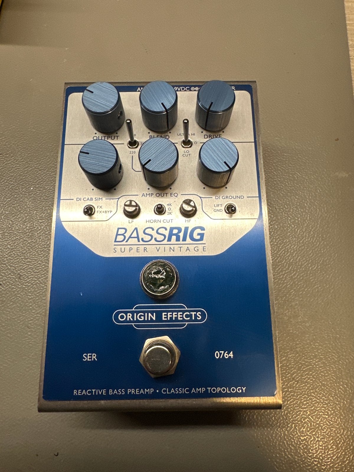 Origin Effects Bassrig Super Vintage basgitaar preamp, Muziek en Instrumenten, Effecten, Ophalen of Verzenden, Zo goed als nieuw