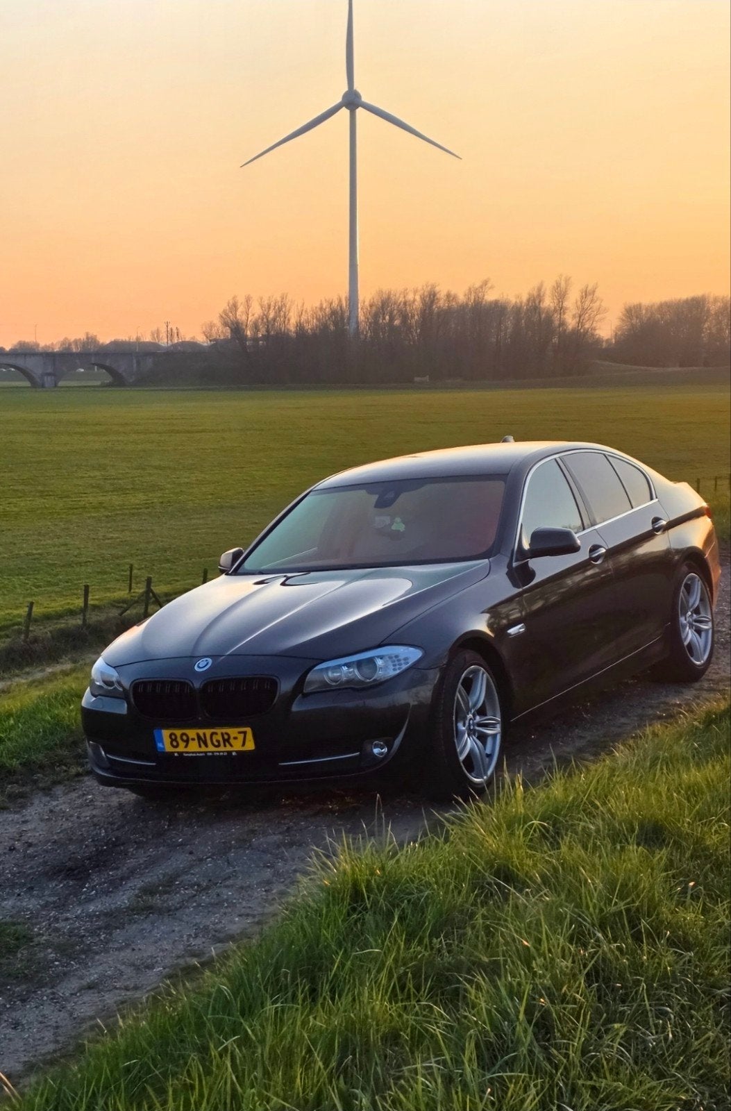 BMW 5-Serie 3.0 I 523 AUT 2010 Grijs, Achterwielaandrijving, 2000 kg, 2996 cc, Origineel Nederlands
