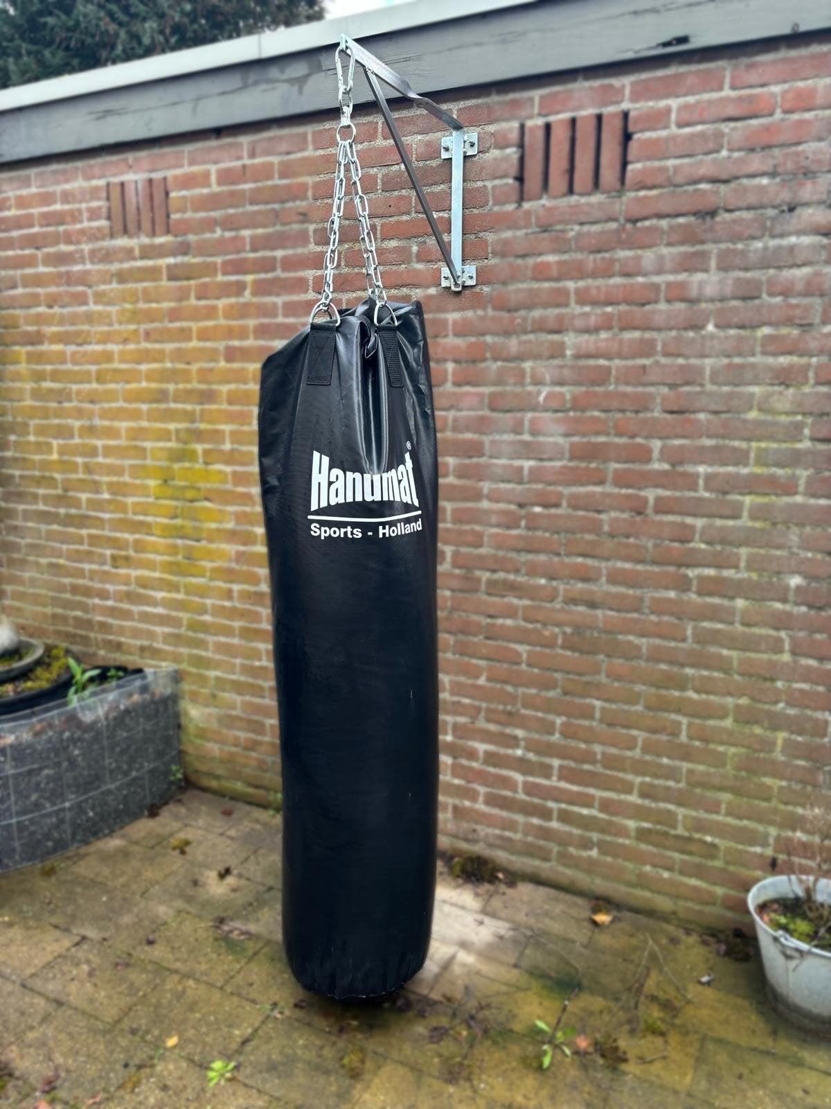 Hanumat bokszak 150cm / 40kg + muurbeugel & ketting, Sport en Fitness, Boksen, Ophalen, Zo goed als nieuw, Bokszak