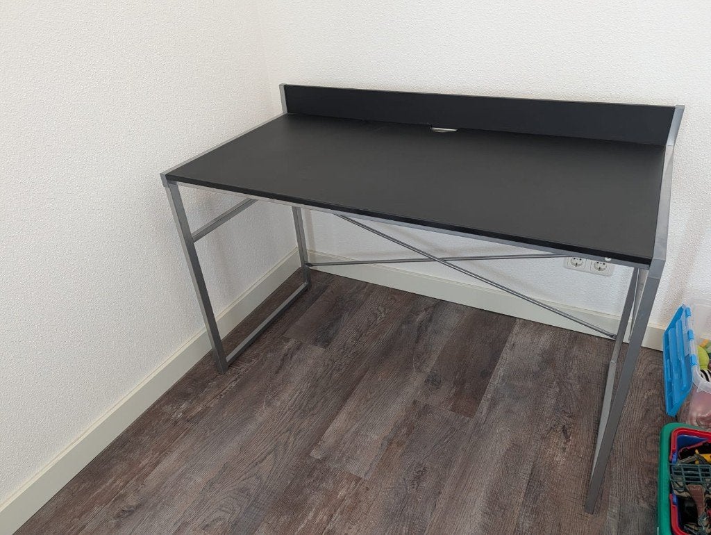 Bureau, Ophalen, Gebruikt, 120 cm, Metaal