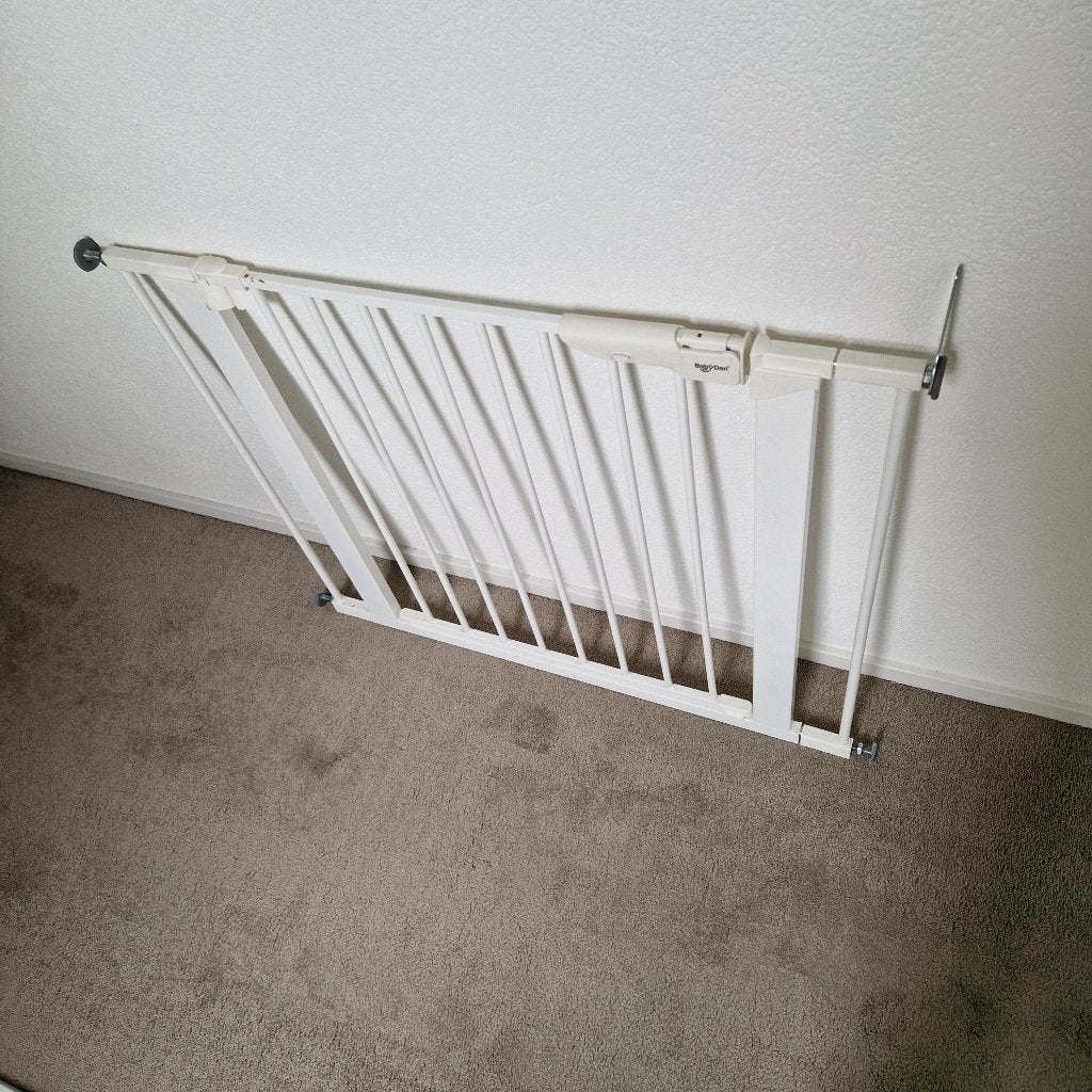 BabyDan Veiligheidshekje - 90 cm breed, instelbaar, Ophalen, Gebruikt, Klemhekje, Metaal of IJzer