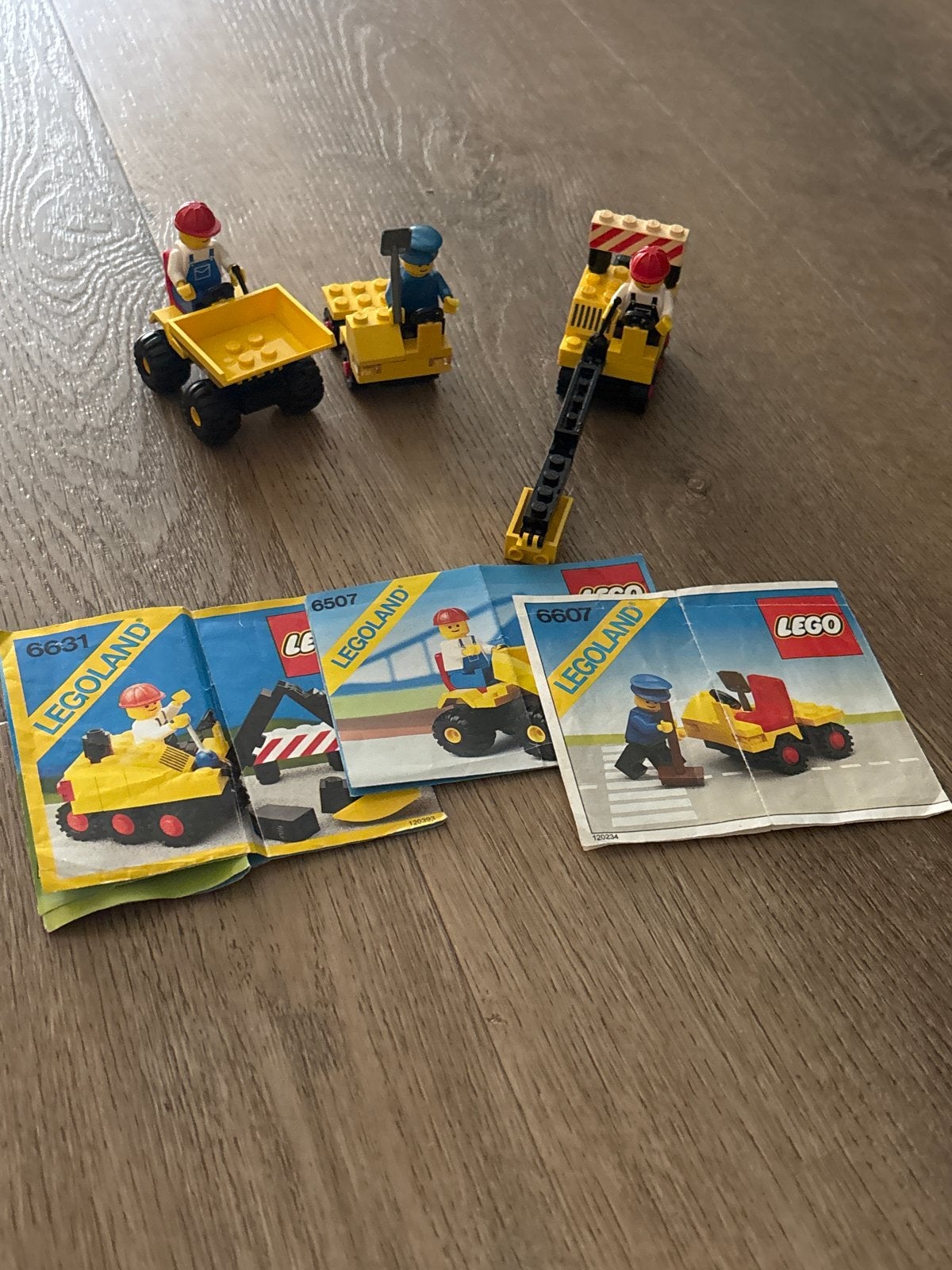 Vintage LEGO Legoland set met instructieboekjes, Ophalen, Gebruikt, Overige merken