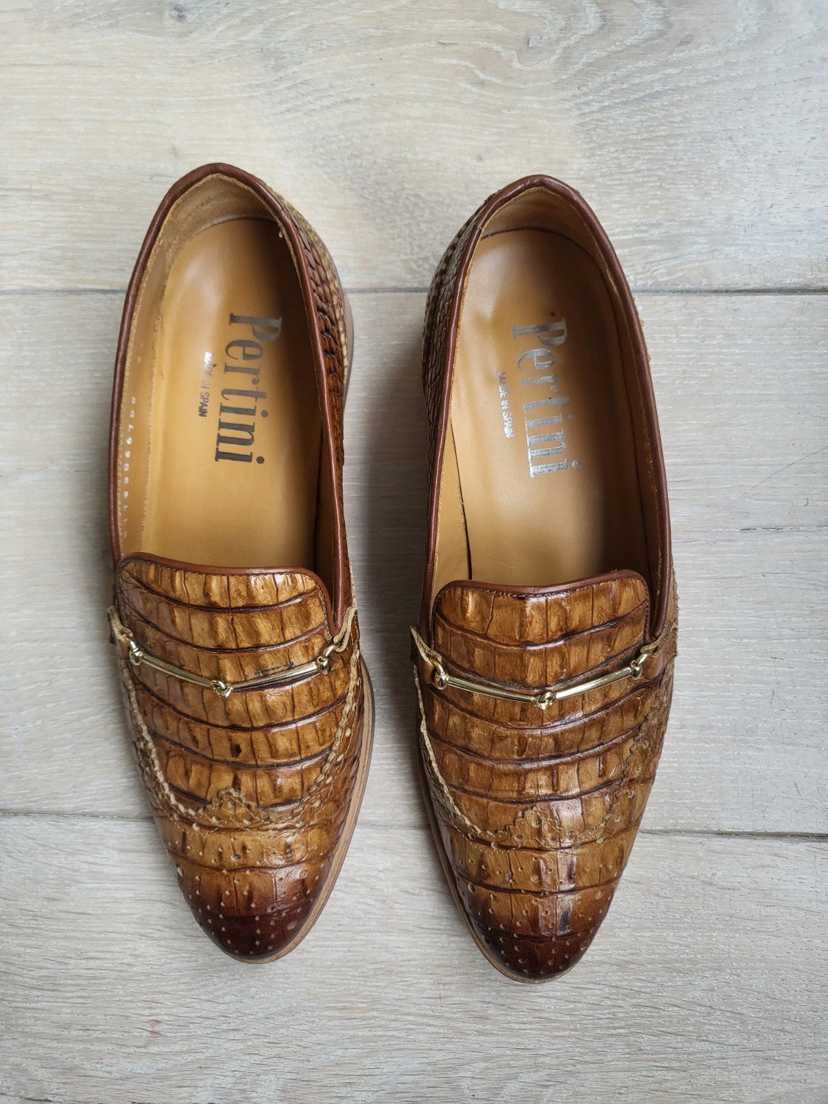 Pertini Instappers - Bruin Krokodillenleer Look - Maat 37, Kleding | Dames, Pertini, Bruin, Instappers, Ophalen of Verzenden