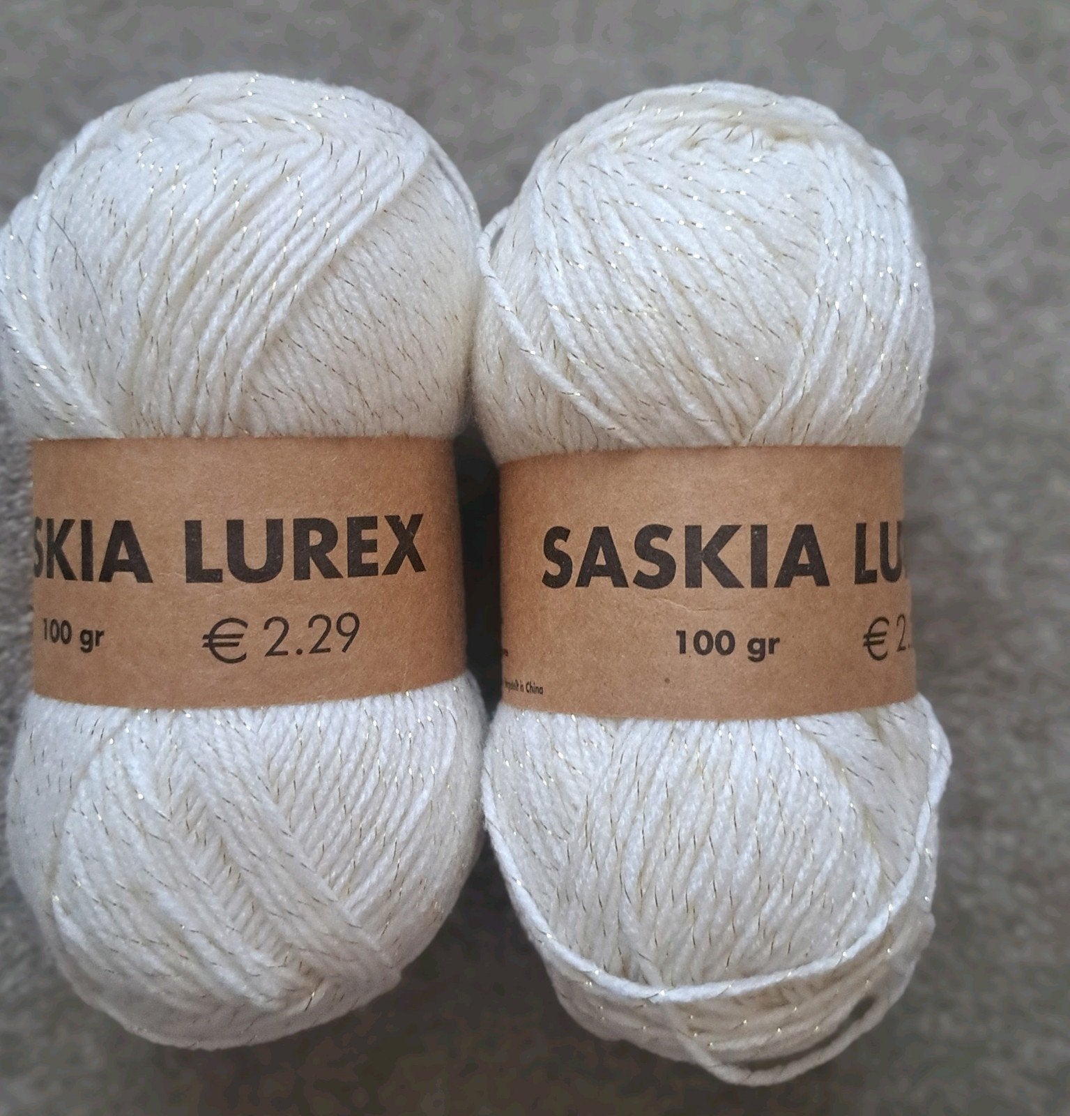 Saskia Lurex Garen met Glittertje - 2 Bollen Wit, Ophalen of Verzenden, Nieuw, Breien of Haken, Wol of Garen