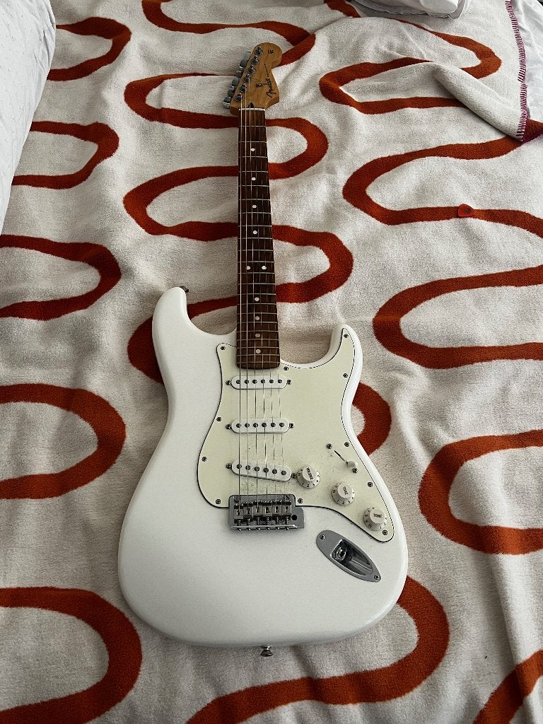 Fender Stratocaster - White polar, Muziek en Instrumenten, Snaarinstrumenten | Gitaren | Elektrisch, Ophalen, Zo goed als nieuw