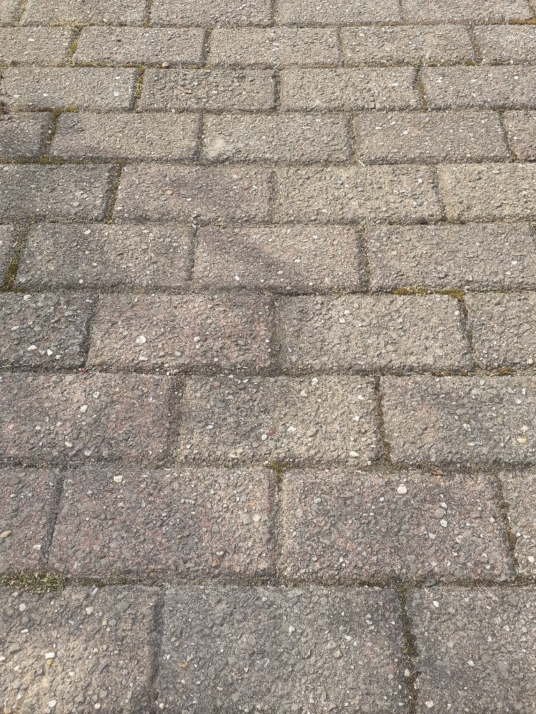 Gratis betonklinkers ca. 21m2 in Geldermalsen, Ophalen, Gebruikt, Klinkers, 10 m² of meer