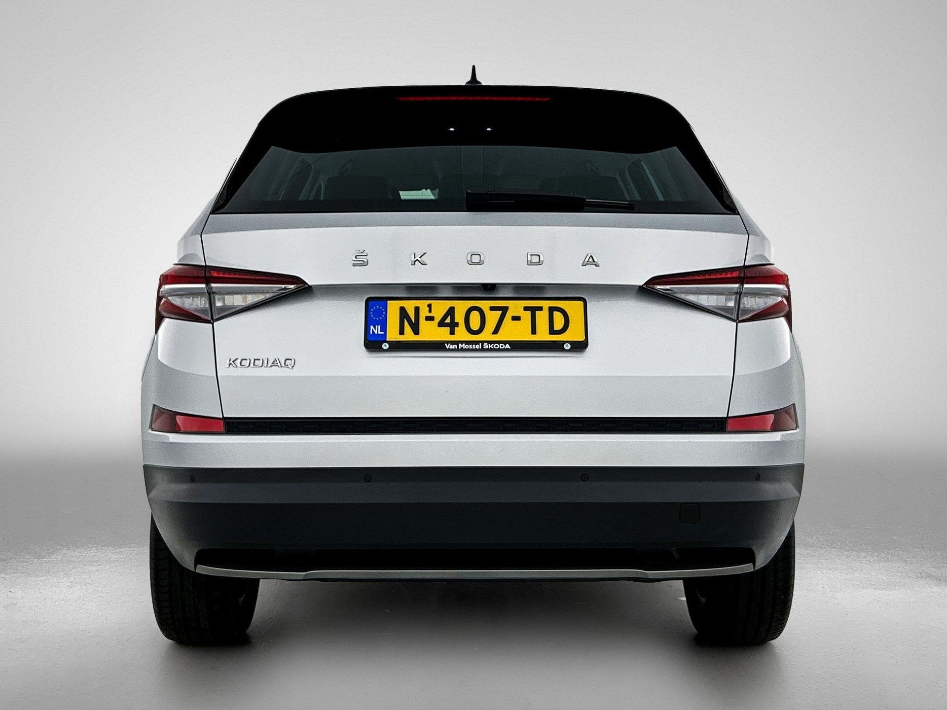 Skoda Kodiaq 1.5 TSI Business Edition | ELEK.LAAKDLEP | CAME, Auto's, 12 maanden, 4 cilinders, Leder en Stof, Bedrijf