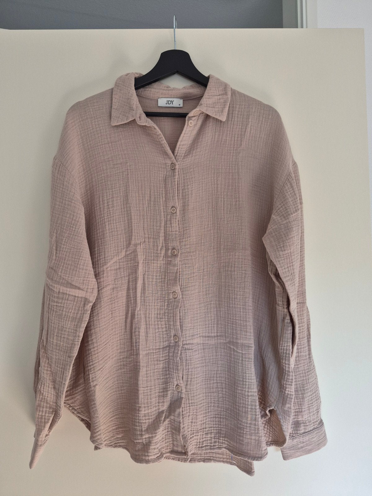 Beige zand kleurige mousseline blouse. Maat M. Valt wijd!, Kleding | Dames, Ophalen of Verzenden, Nieuw, Maat 38/40 (M), Beige
