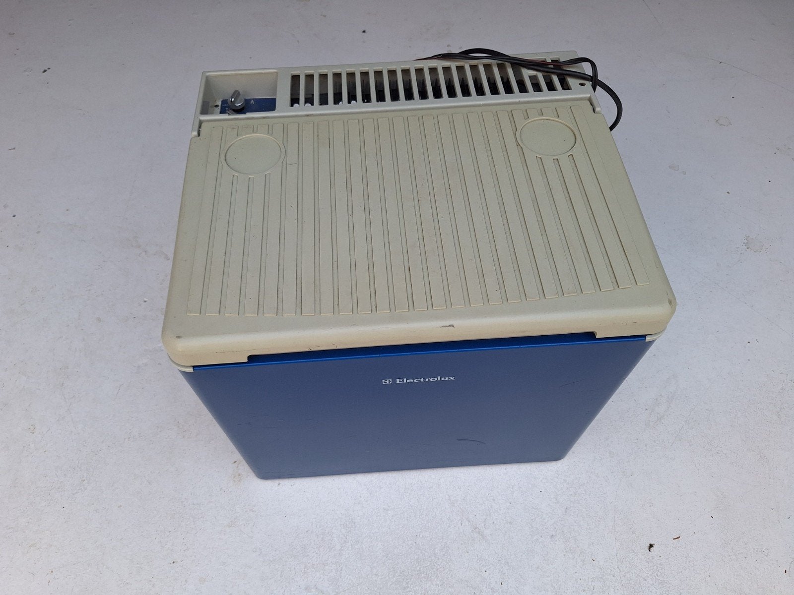 Electrolux Dometic Koelbox 33L - 75W - Temperatuurklasse N, Caravans en Kamperen, Koelboxen, Ophalen