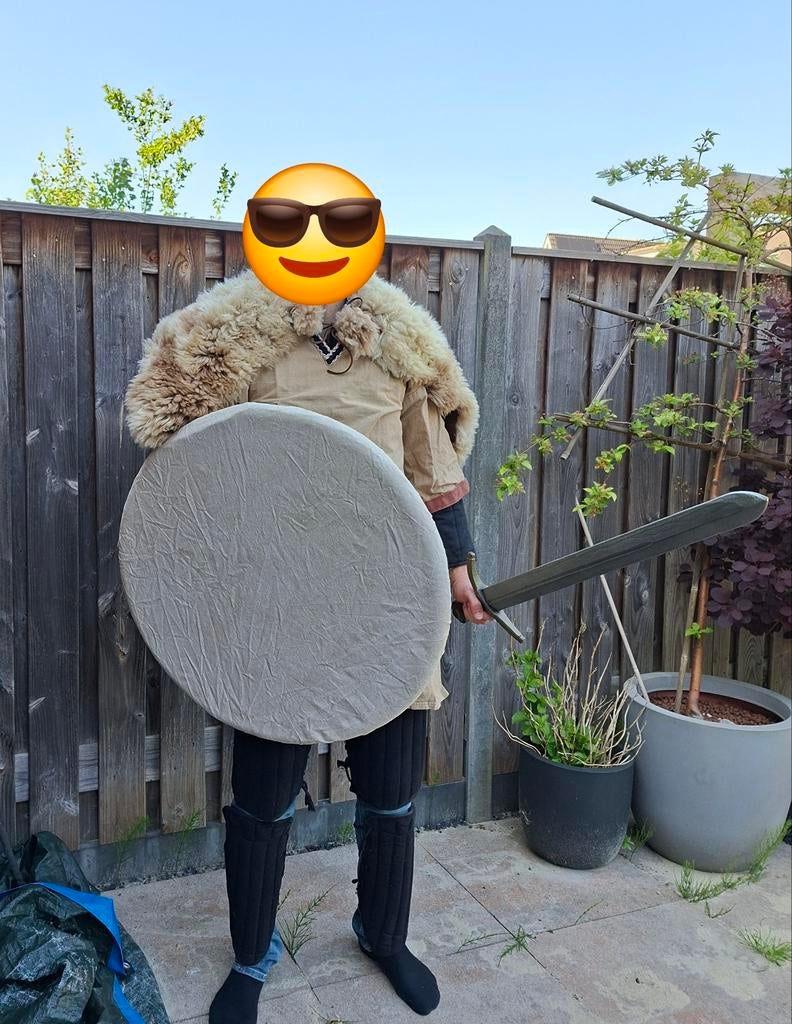 Complete Viking LARP uitrusting: wambuis, zwaard, schild, Ophalen of Verzenden, Gebruikt, Toneelattributen of Onderdelen