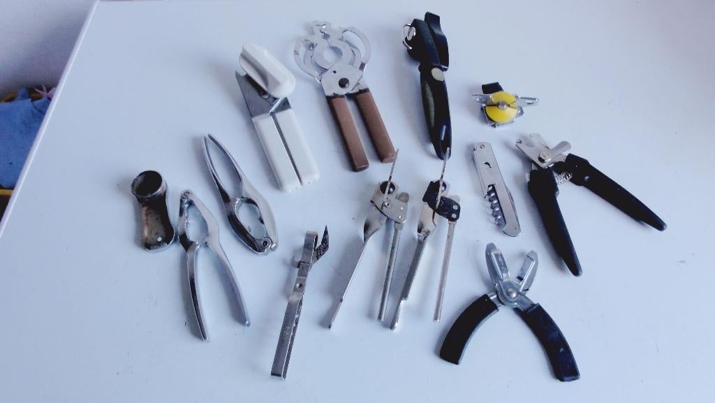 Flesopeners, blikopeners, notenkrakers etc oud en moder, Antiek en Kunst, Ophalen of Verzenden