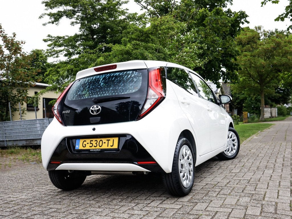 Toyota Aygo 1.0 VVT-i x-play limited 2e-Eig. & Keurig-Onderh, Auto's, Toyota, Voorwielaandrijving, 12 maanden, Stof, Gebruikt