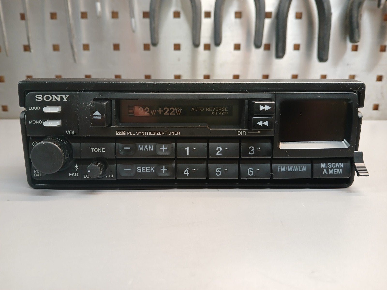 SONY XR-4201, Ophalen of Verzenden, Zo goed als nieuw