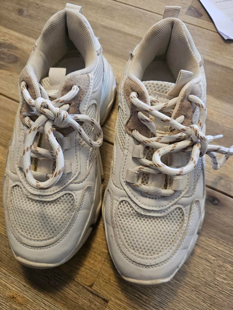 Posh sneakers maat 37, Ophalen of Verzenden