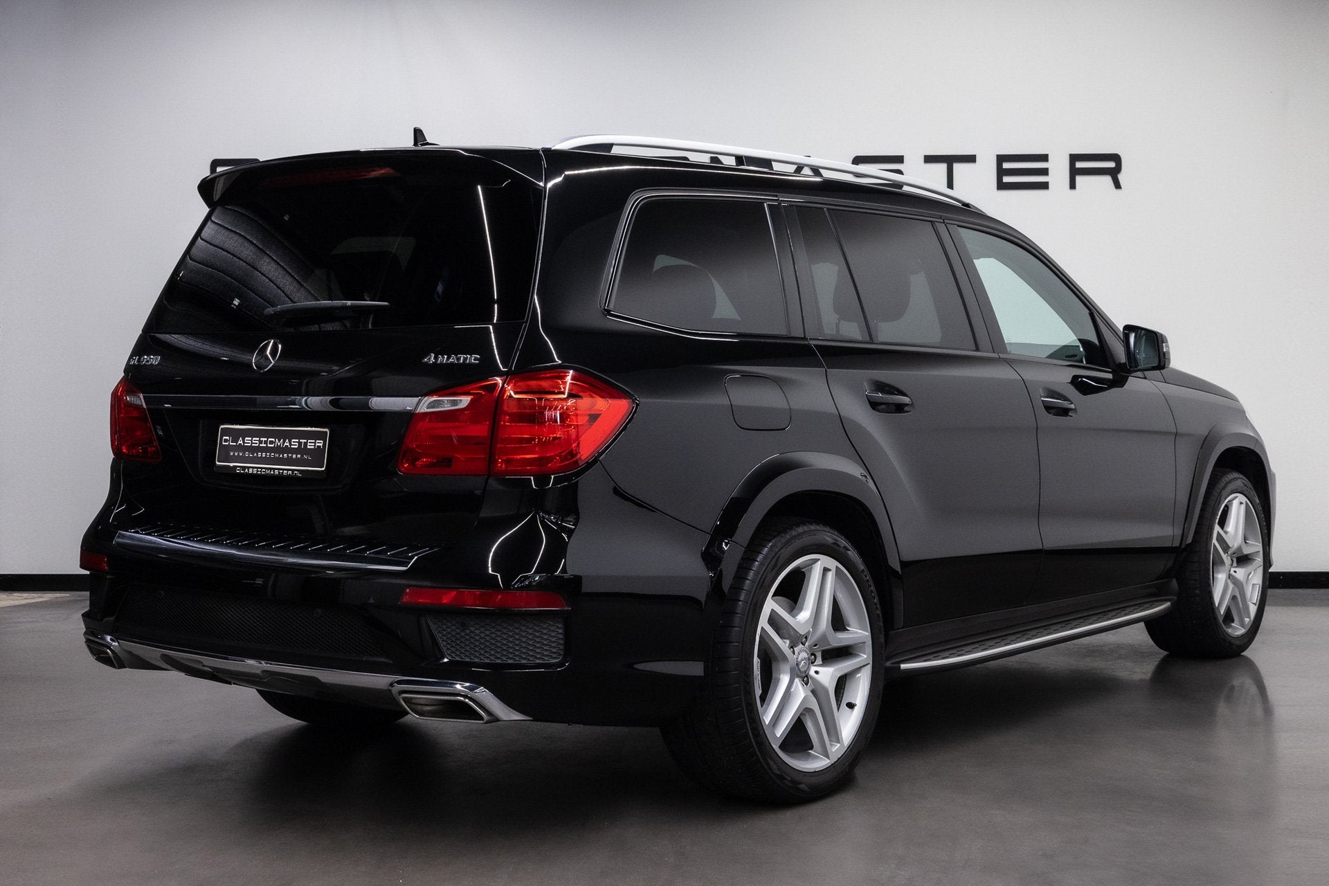 Mercedes-Benz GL-Klasse 500 4-Matic BTW auto, AMG Exclusive, Auto's, Mercedes-Benz, 7 stoelen, Zwart, Bedrijf, Vierwielaandrijving