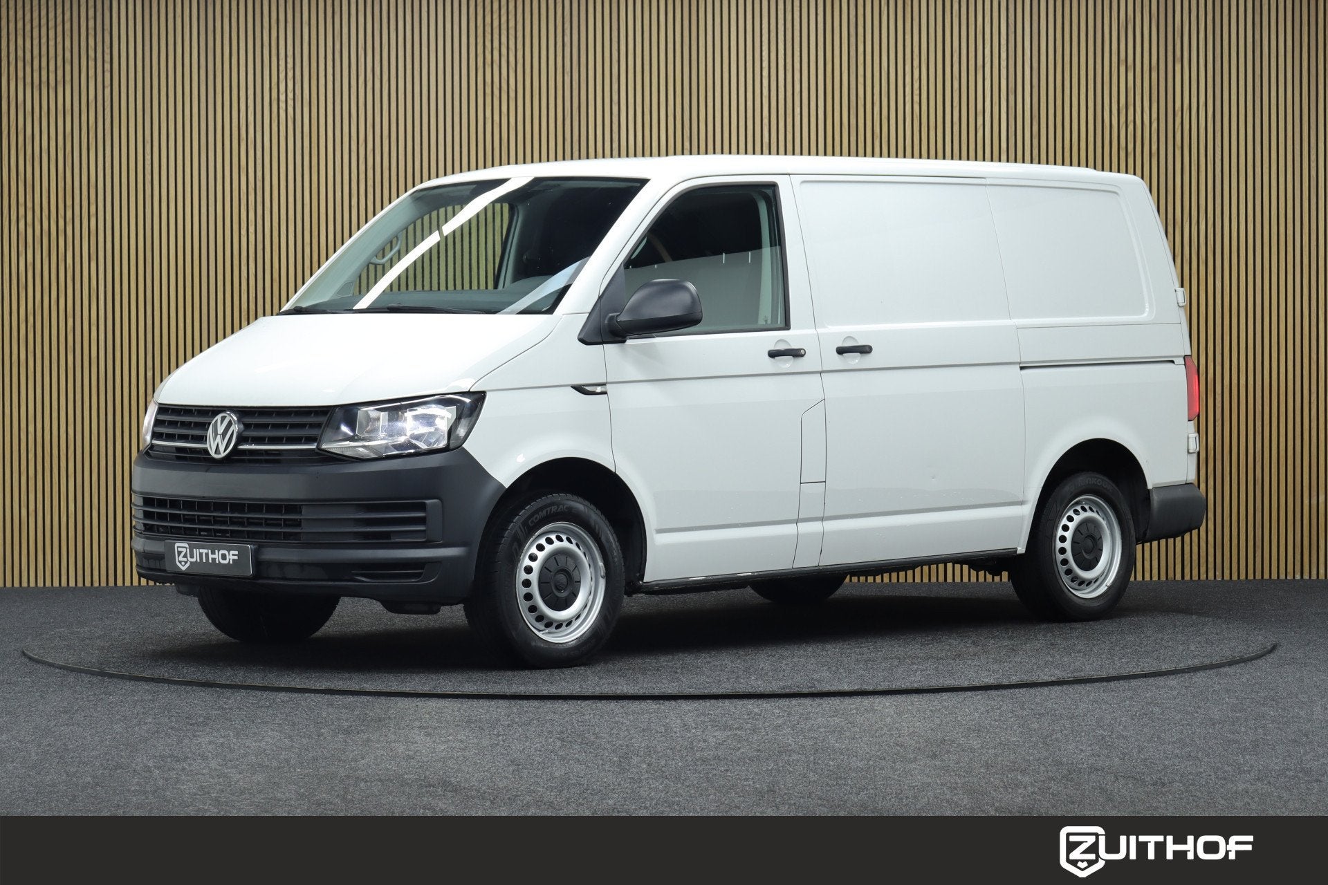 Volkswagen Transporter 2.0 TDI 150 PK L1H1 Trendline | 2X Sc, Auto's, Stof, Gebruikt, 4 cilinders, 150 pk