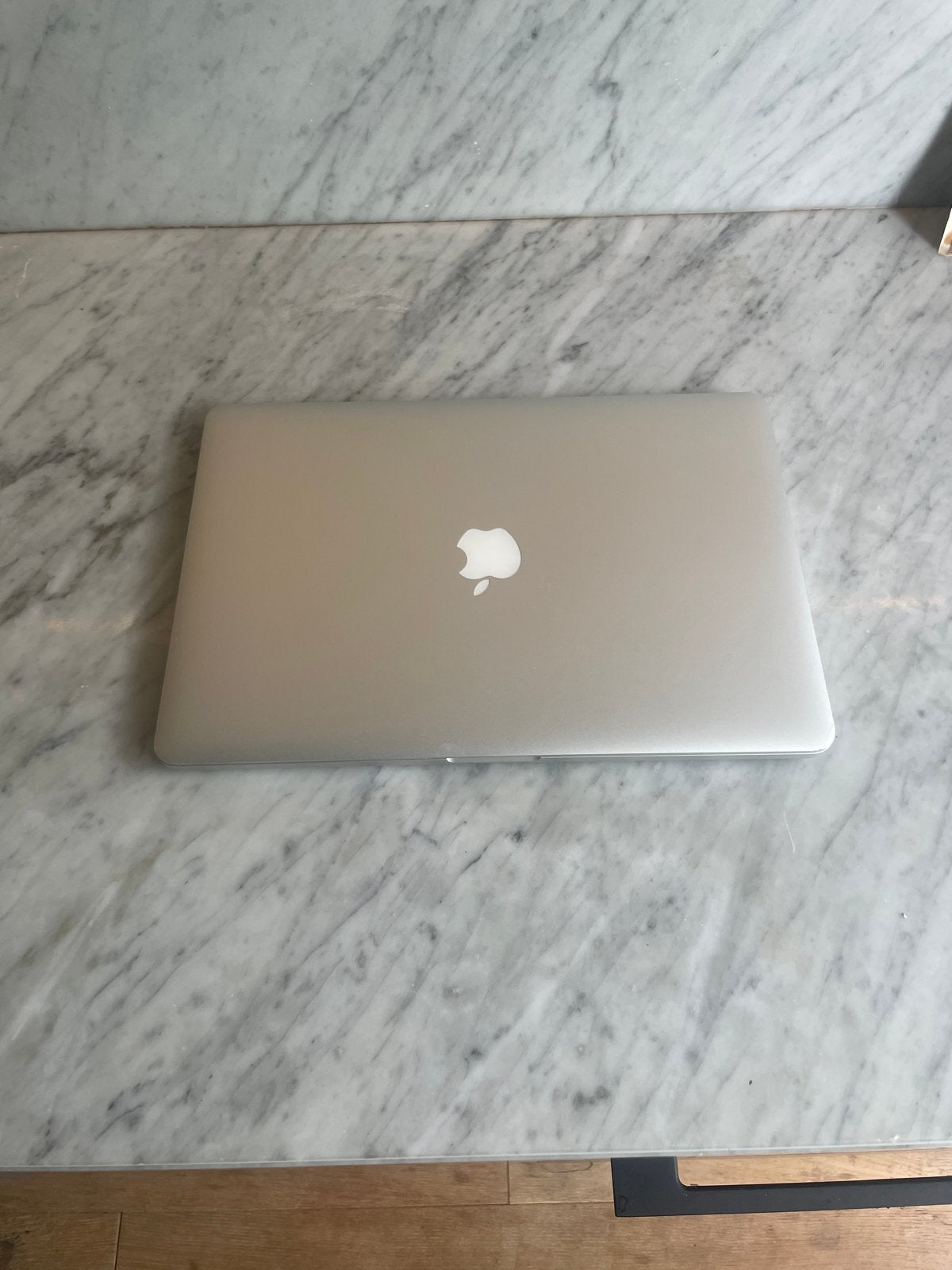 MacBook Pro (Retina, 15-inch, Mid 2015) A1398, Computers en Software, Apple Macbooks, MacBook Pro, Gebruikt, 256 GB, 2 tot 3 Ghz