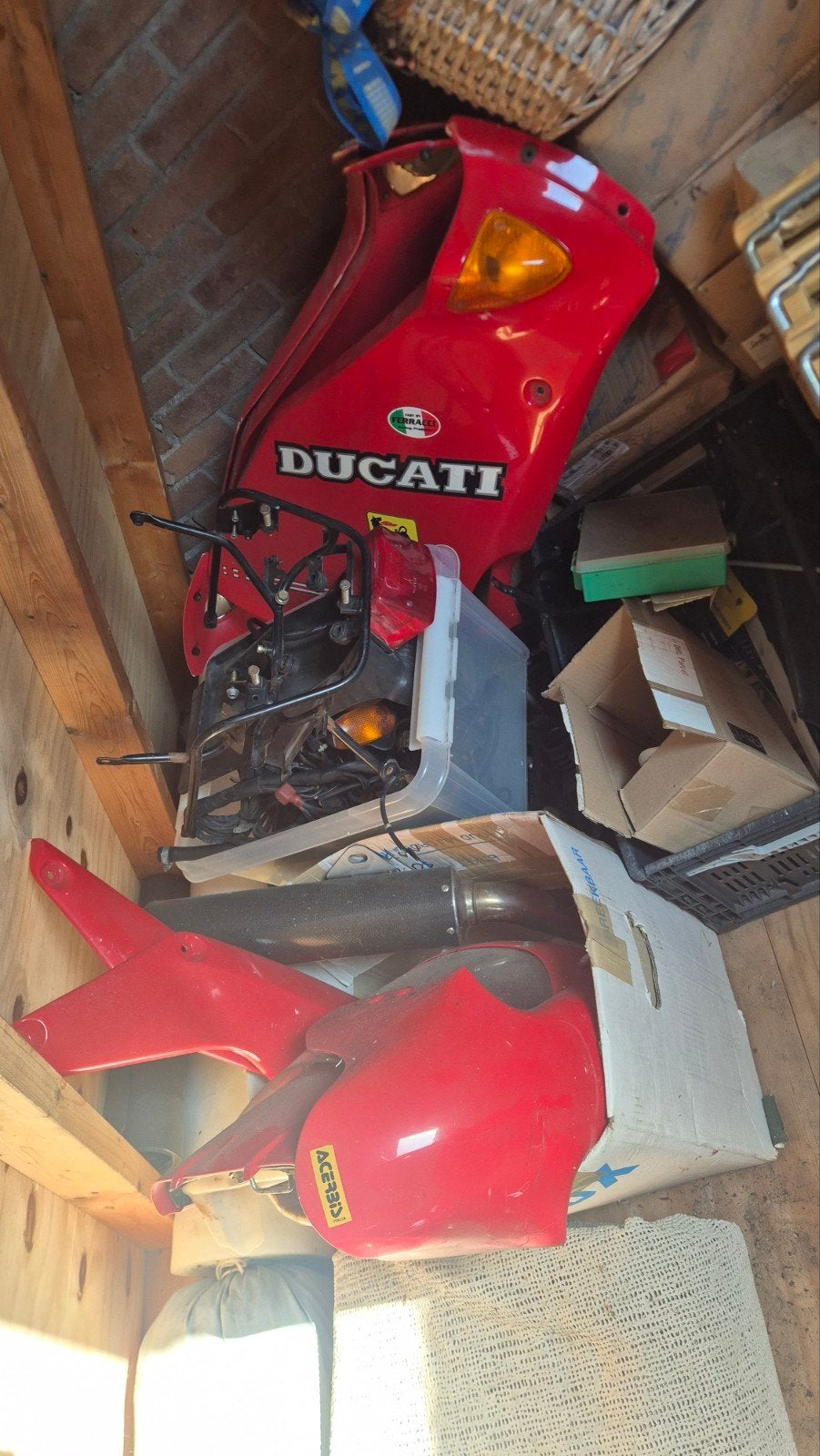 Ducati Supersport onderdelen, Ophalen, Gebruikt