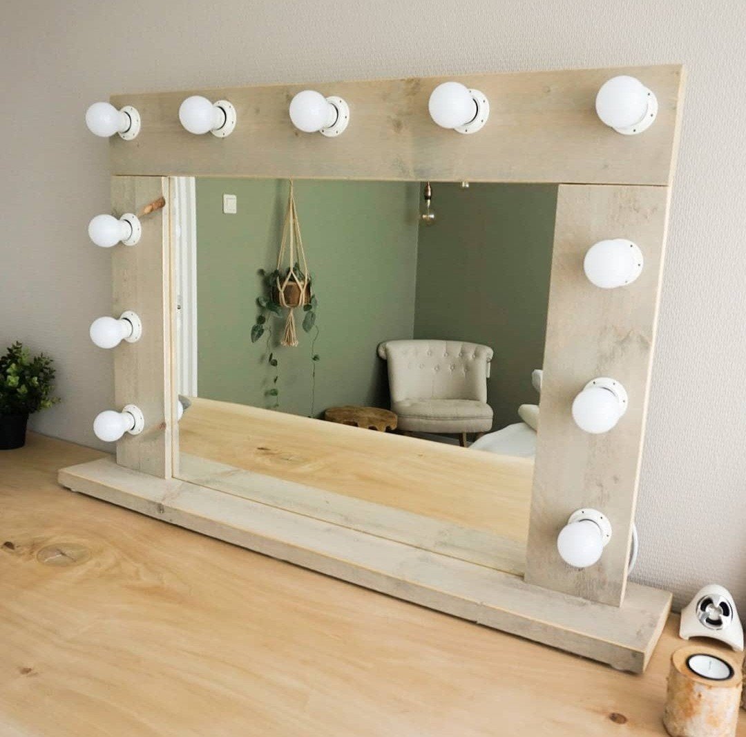 Make-up spiegel, Huis en Inrichting, Ophalen, Gebruikt, 100 tot 125 cm, Minder dan 100 cm