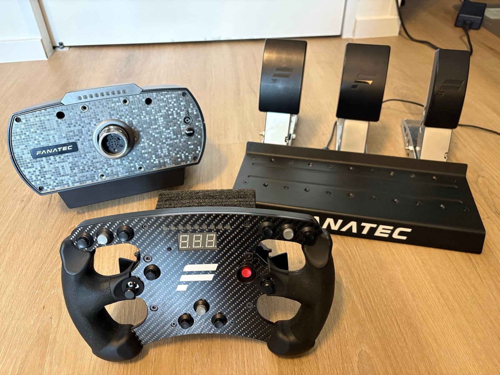 Fanatec ClubSport Sim Racing Set: Formula Carbon + Load Cell, Ophalen of Verzenden, Overige merken, Gebruikt