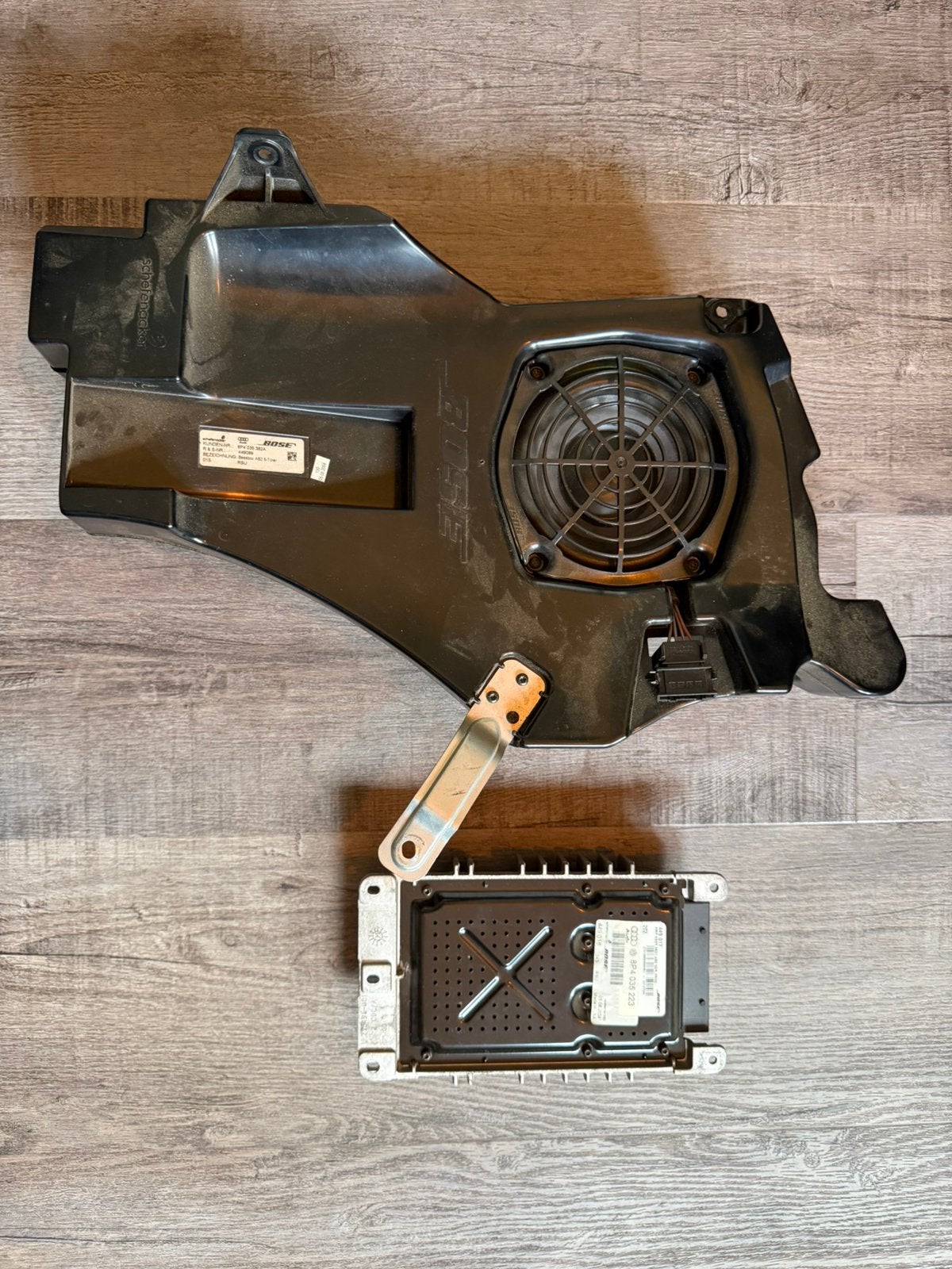 Bose subwoofer en Bose amplifier Audi A3 Sportback 2004-2012, Ophalen of Verzenden, Gebruikt