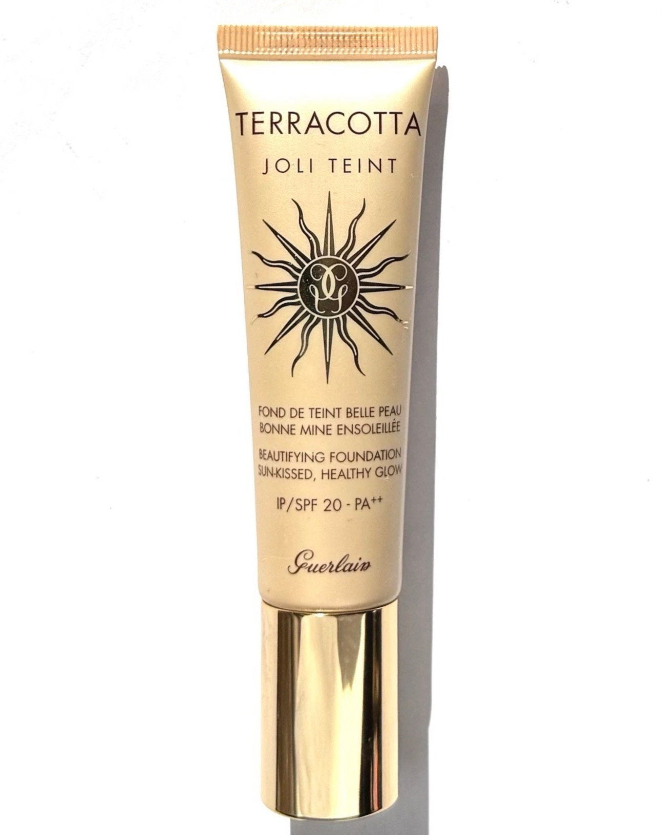 Guerlain Terracotta Joli teint foundation deep 30ml, Ophalen of Verzenden, Nieuw, Gehele gezicht, Camouflage