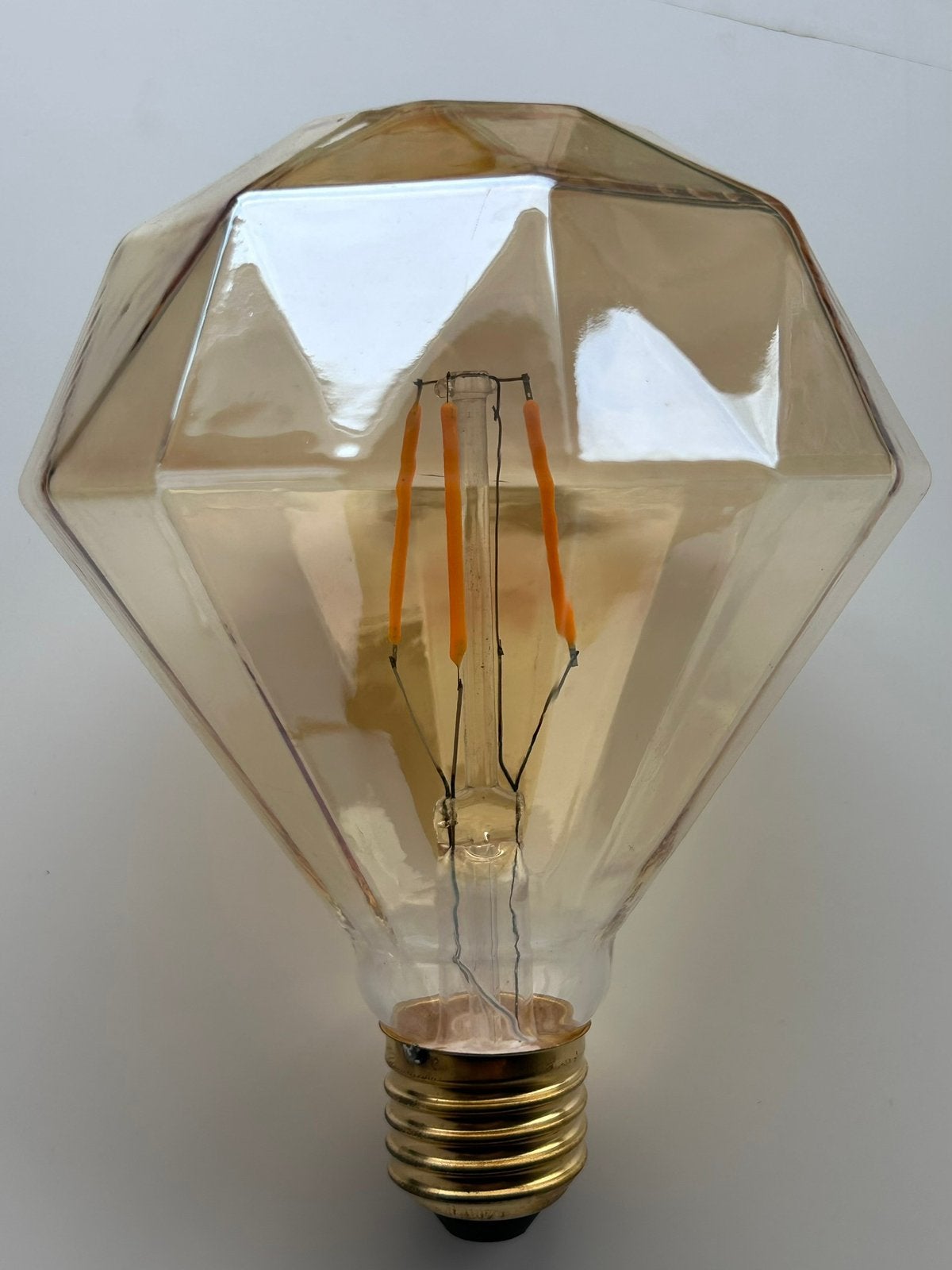Mooie diamant vormige filament LED lamp - Nieuw, 30 tot 60 watt, Led-lamp, Verzenden, Nieuw