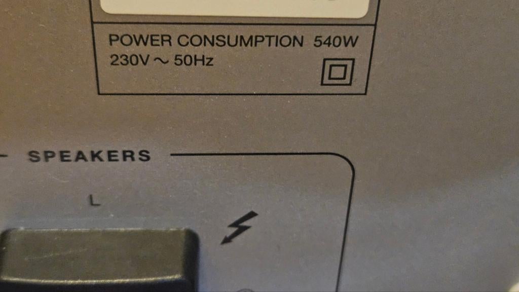 Luxman M900u referentie stereo eindversterker, Audio, Tv en Foto, Versterkers en Receivers, Ophalen, Zo goed als nieuw, 120 watt of meer