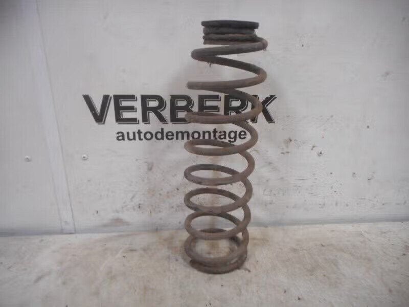 SCHROEFVEER ACHTER Volvo 940 I Estate (01-1990/10-1998), Gebruikt, Info@volvocars.com, Ophalen of Verzenden, Volvo