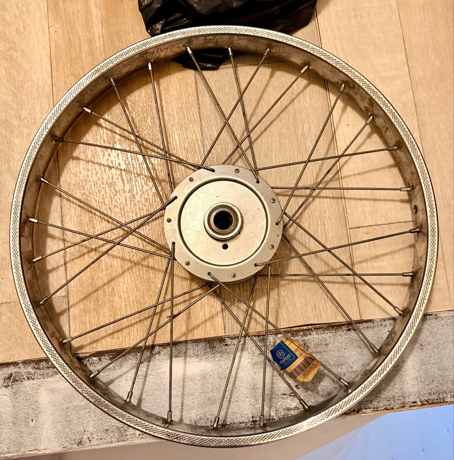 NOS 17 inch voorwiel Vespa Piaggio Ciao, Ophalen, Nieuw, Overige typen