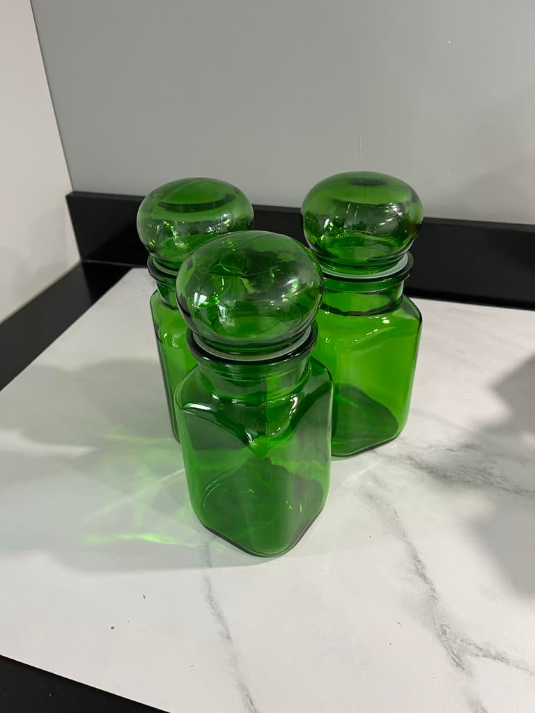 3 groene glazen potten met deksel, Ophalen