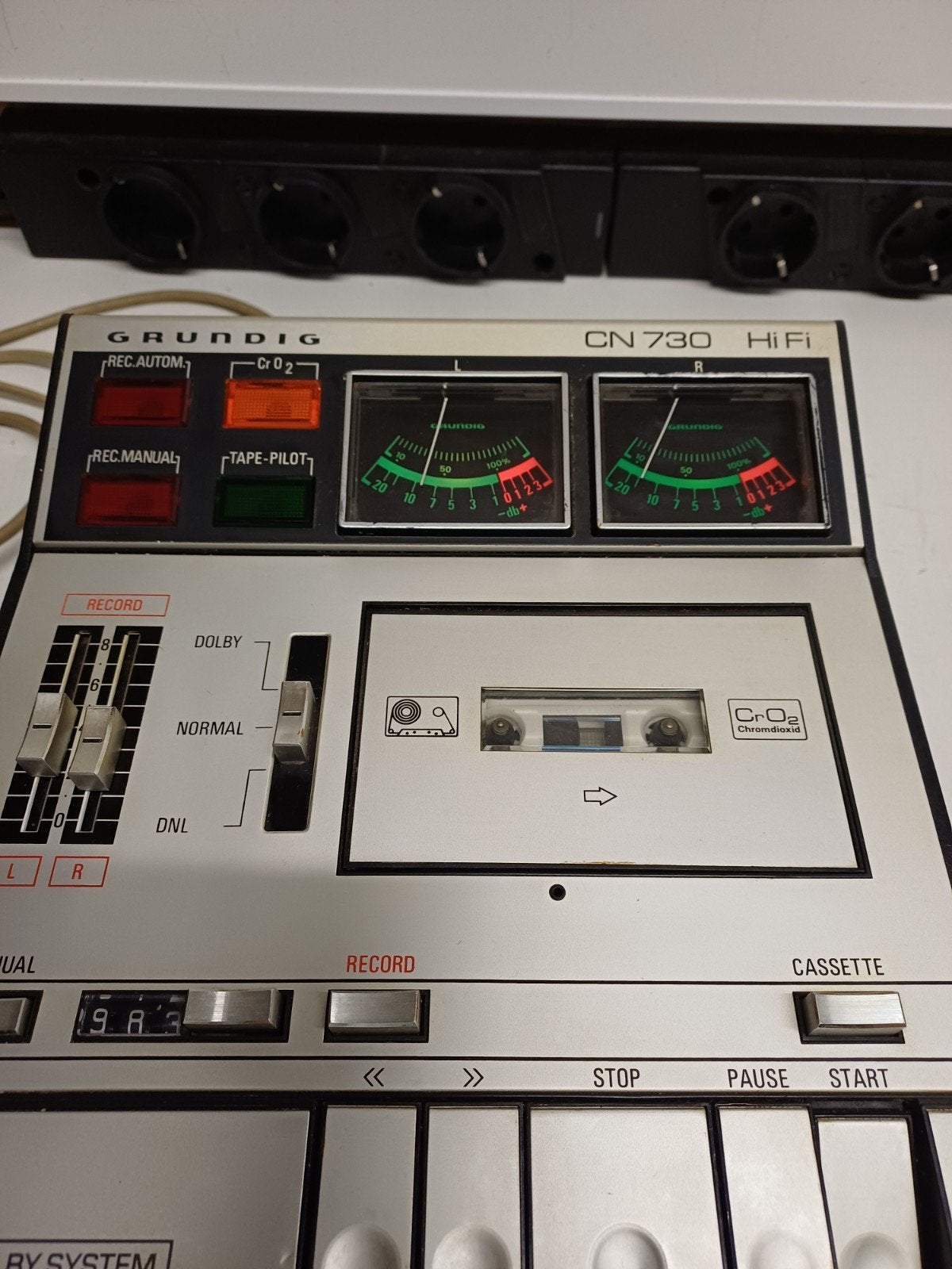 Grundig CN 730 HIFI Cassette Recorder (1974-1977), Audio, Tv en Foto, Cassettedecks, Ophalen of Verzenden, Enkel, Overige merken