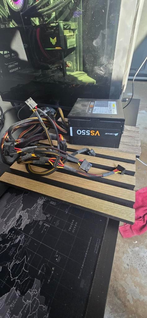 Corsair VS550 Voeding - Betrouwbare PC Voeding, Ophalen of Verzenden, Gebruikt