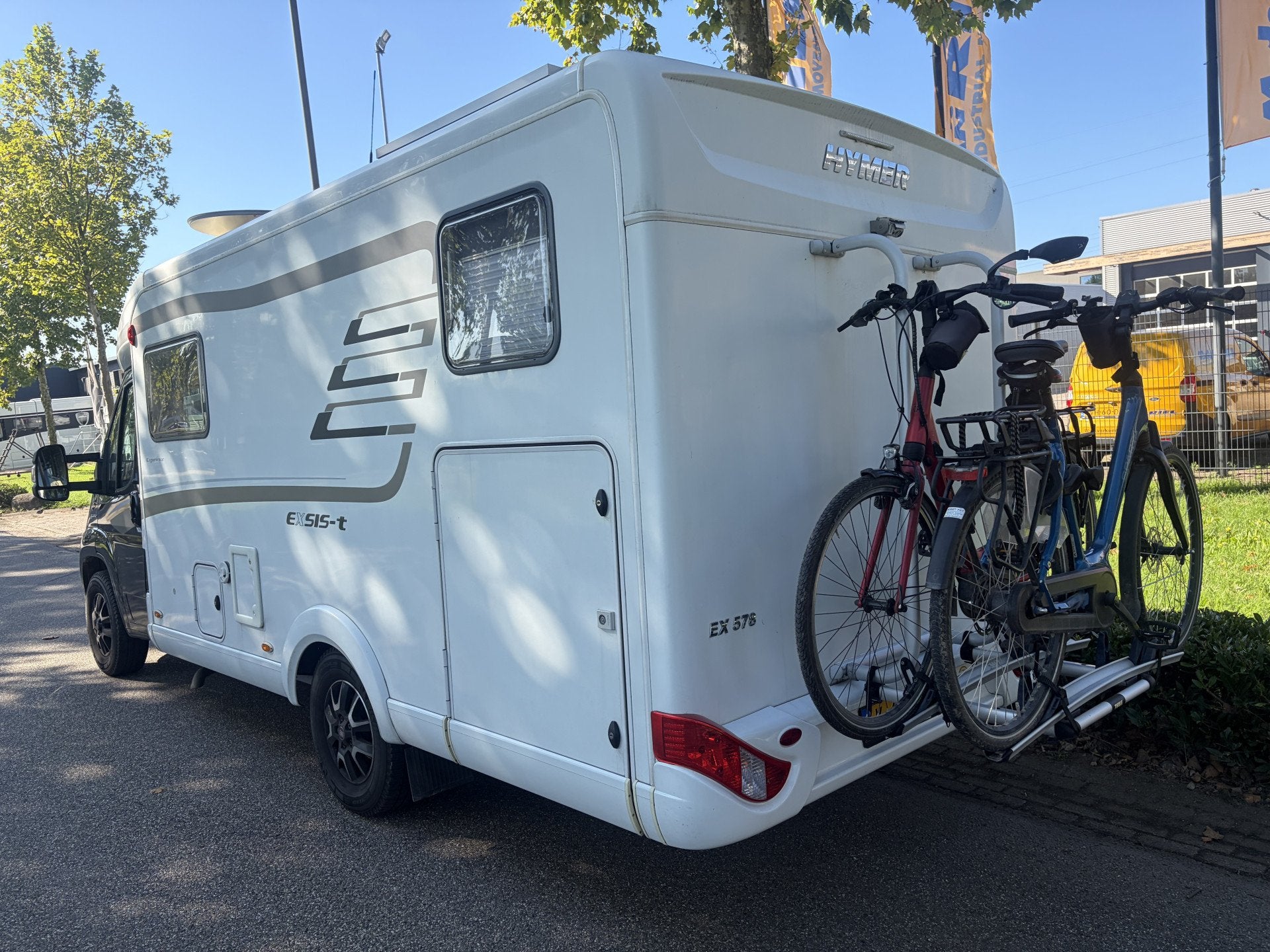 Hymer EXT 578 (bj 2016), Hymer, Niesmann Bischoff Campers Nederland BV, Galliersweg 39
5349AT  OSS, NL, Tot en met 2