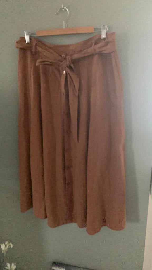 KYRA &CO ROK linnen cognac kleur mt 42, Bruin, Maat 42/44 (L), Ophalen of Verzenden, Zo goed als nieuw