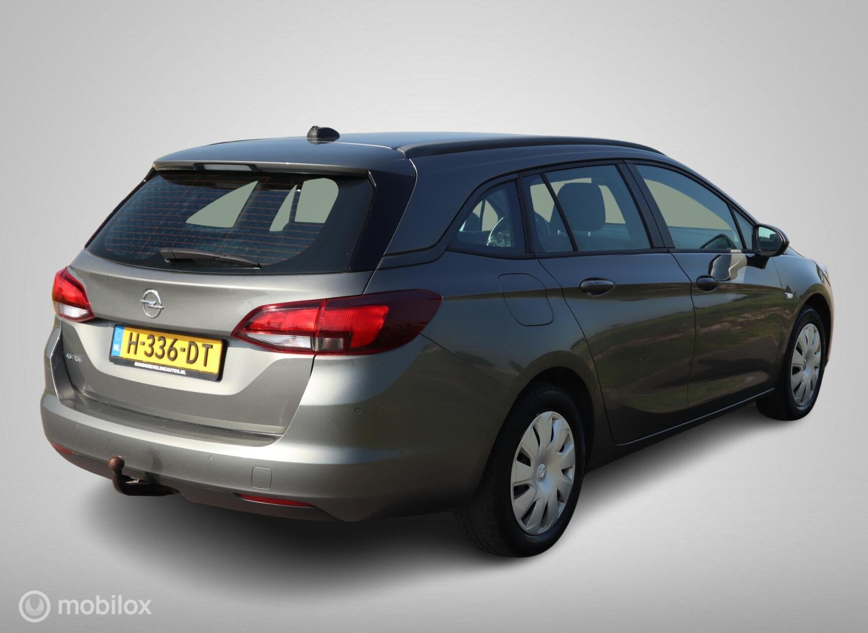Opel Astra Sports Tourer 1.2 110 PK H6 Navi|Trekhaak|Carplay, Voorwielaandrijving, Stof, Gebruikt, 1199 cc