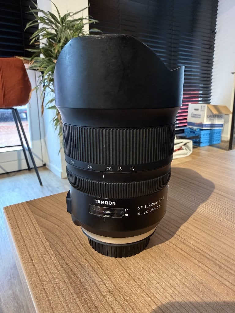 SCHADE: Tamron SP 15-30mm f/2.8 Di VC USD G2 EF, Gebruikt, Autofocus, Tamron, Canon EF