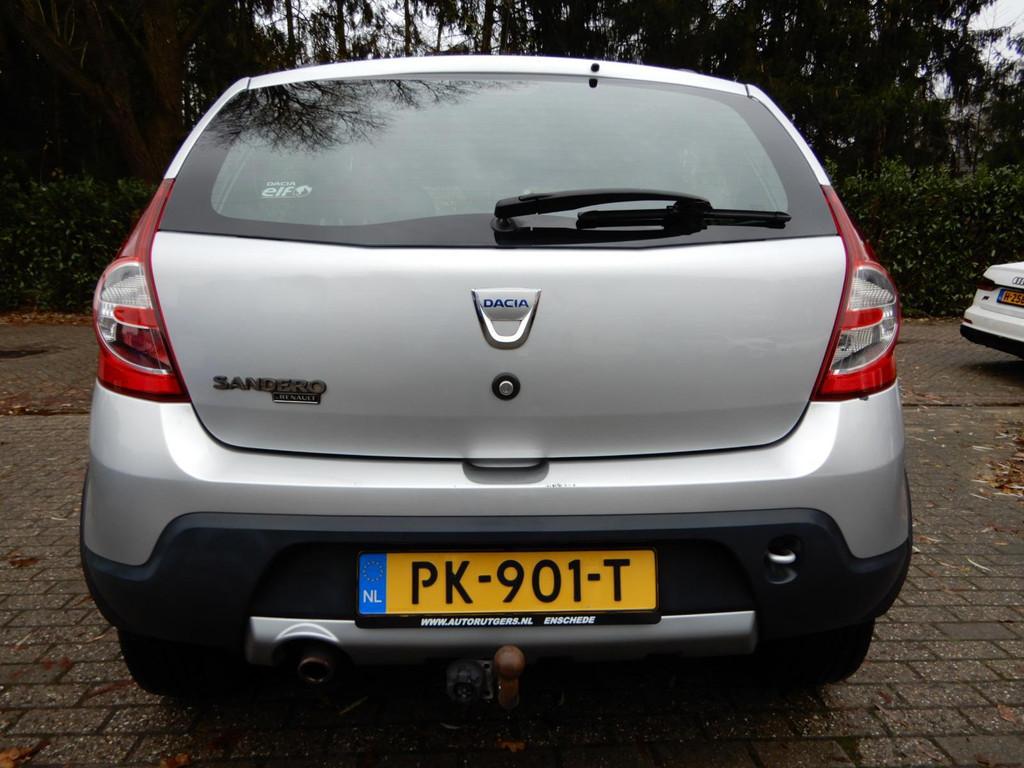 Dacia Sandero 1.6 Stepway, Stof, 1070 kg, Bedrijf, Handgeschakeld