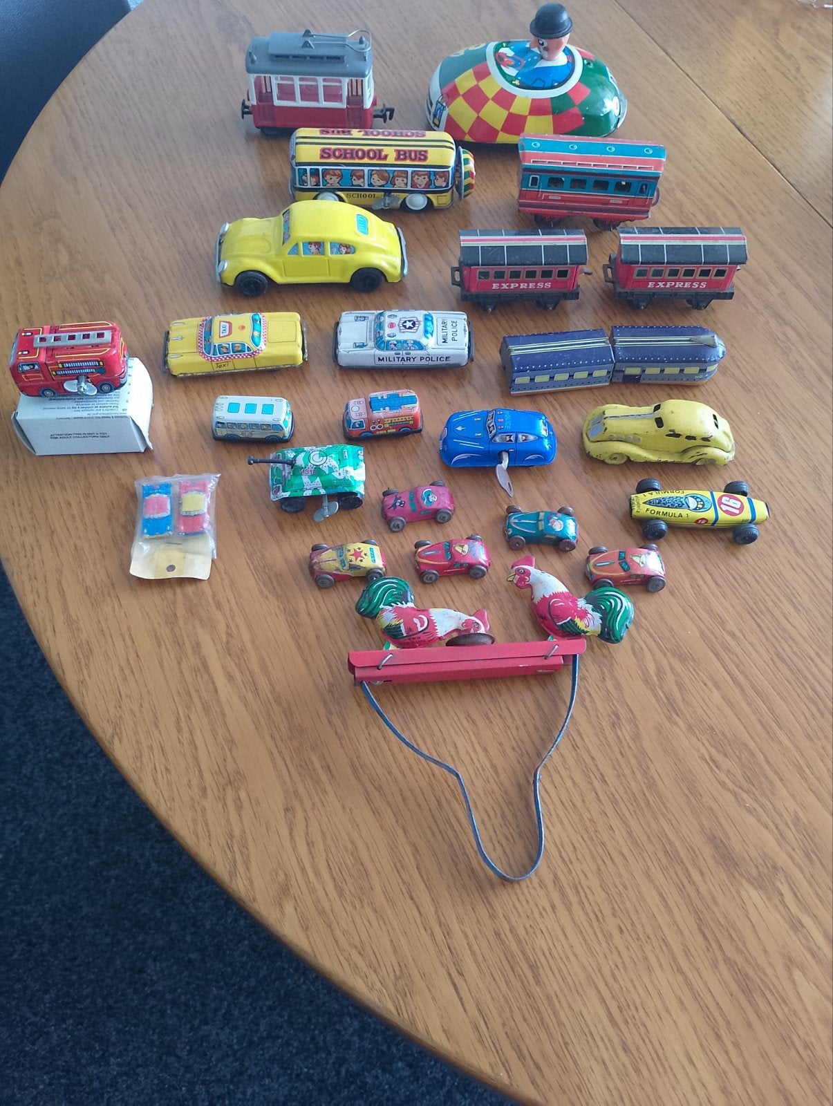 Te koop verzameling blikken speelgoed jaren 60, Ophalen