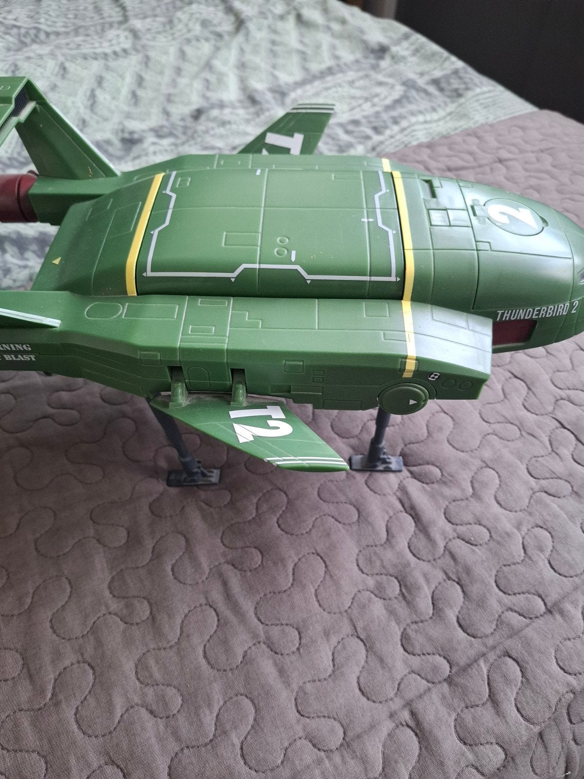 Thunderbird 2 met Thunderbird 4 en Virgil Tracy figuur, Ophalen, Zo goed als nieuw