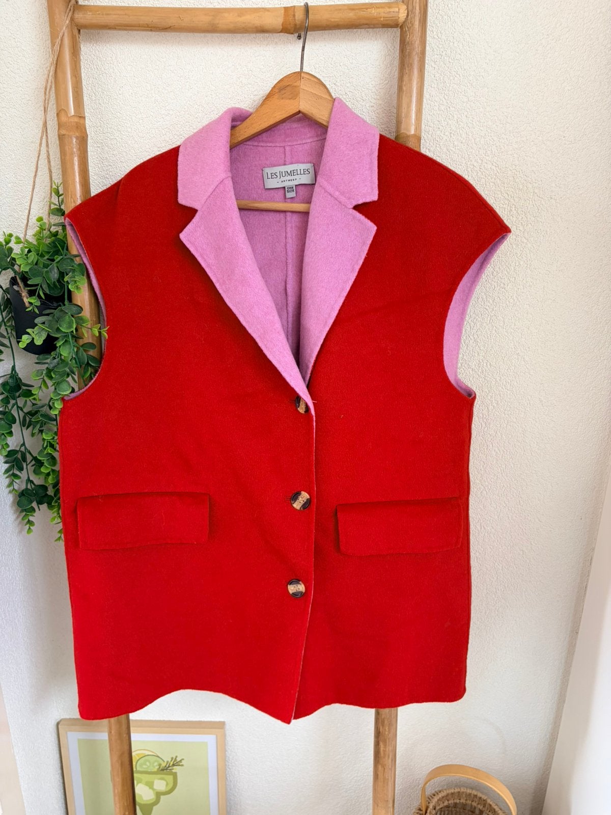 Les Jumelles Antwerp vest one size, Ophalen of Verzenden, Zo goed als nieuw, Maat 42/44 (L), Rood