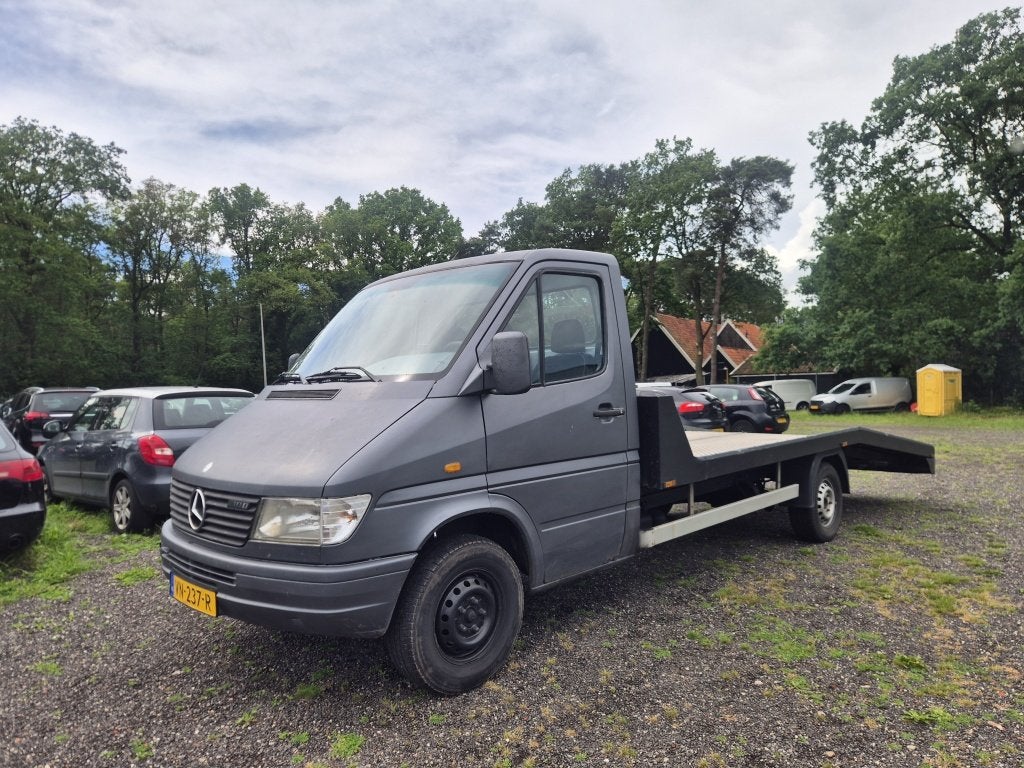 Mercedes-Benz Sprinter 310 D Xlang oprijwagen, 1480kg laden, Gebruikt, 2020 kg, Bedrijf, Te koop