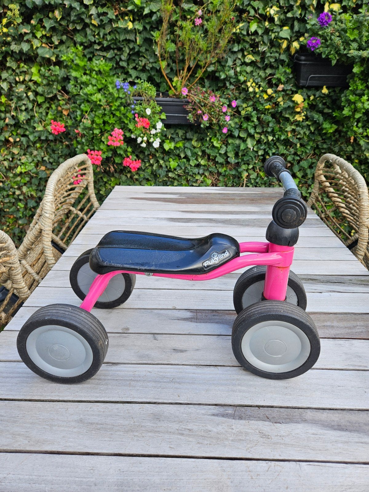 Pukylino loopfiets roze - perfect voor de allerkleinste, Ophalen, Gebruikt, Loopfiets